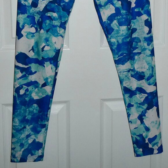 VERY NICE MARIKA ATHLETIC YOGA PANTS LEGGINGS - BLUE/GREEN/WHITE - SIZE MEDIUM - Picture 2 of 2
